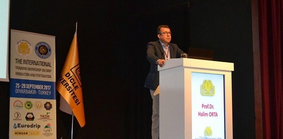 The International Training Workshop on Drip Irrigation and Fertgation (Uluslararası Damla Sulama ve Gübreleme Çalıştayı)na Katıldık.